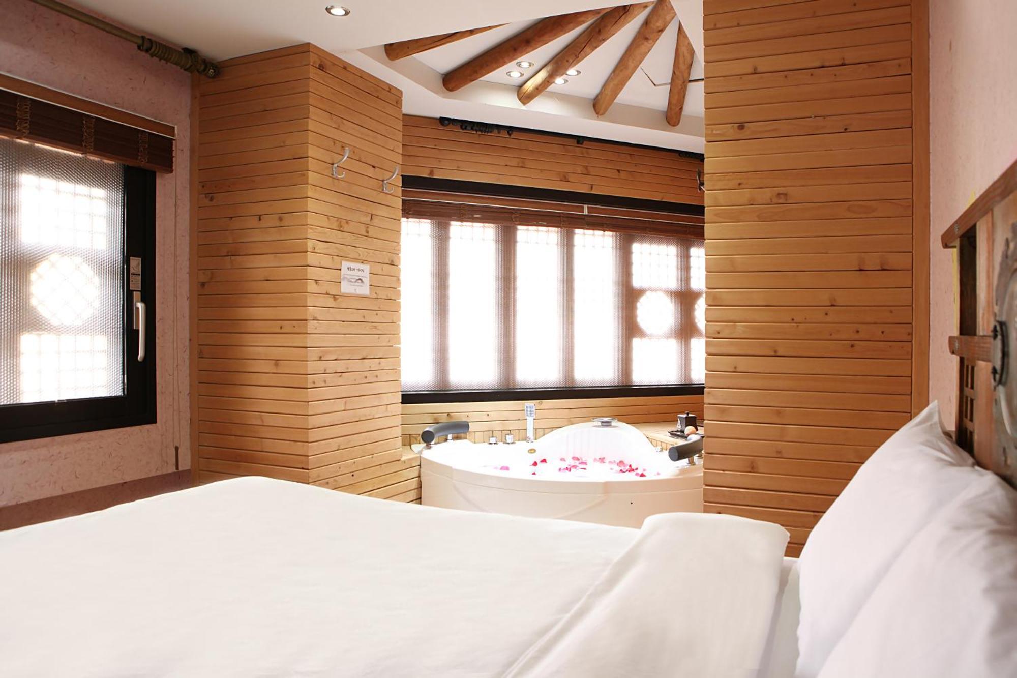 Jeonju Hanok Taejogung Hotel Kamer foto